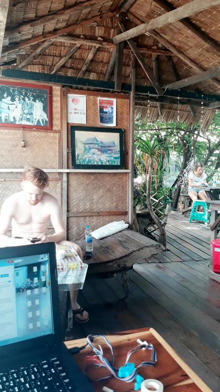 New Phiman Riverview Guesthouse Bangkok Ngoại thất bức ảnh